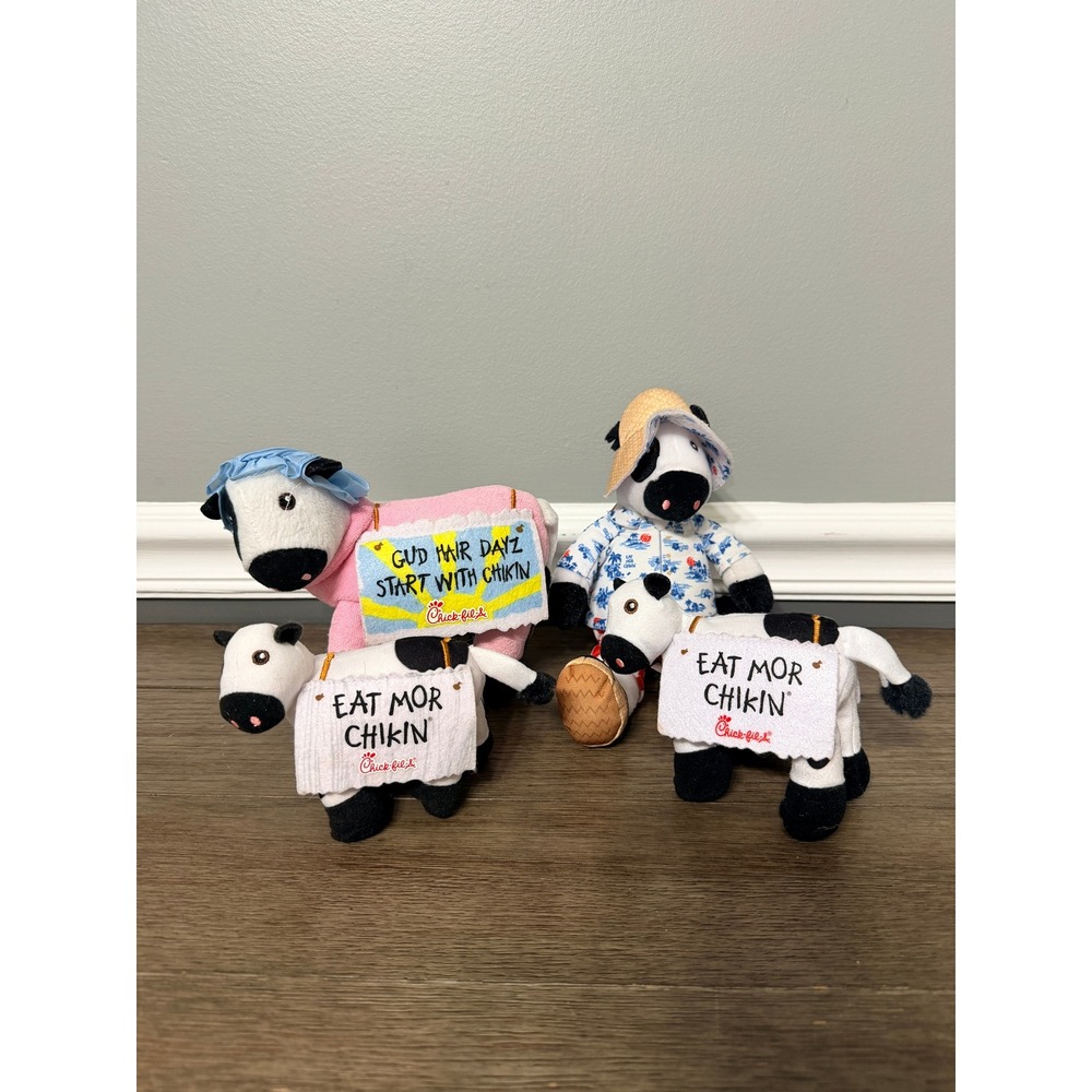 Chick-fil-A Eat Mor Chikin Cow‎ Plush Lot of 4